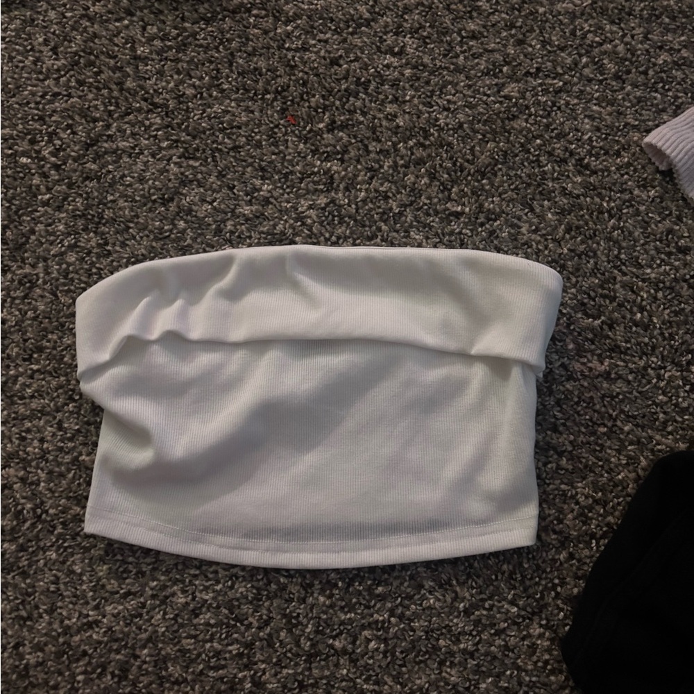 SHEIN Classic White Tube Top